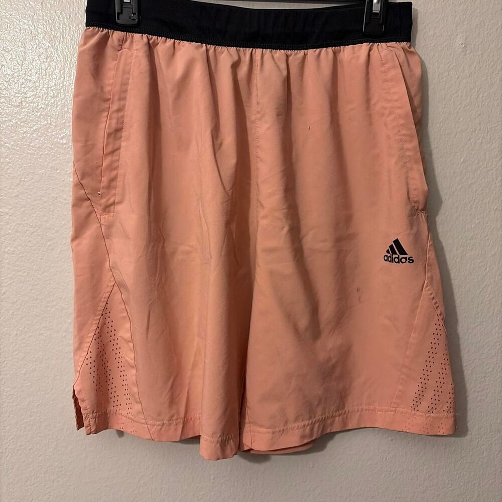 Men’s Salmon Size M Shorts